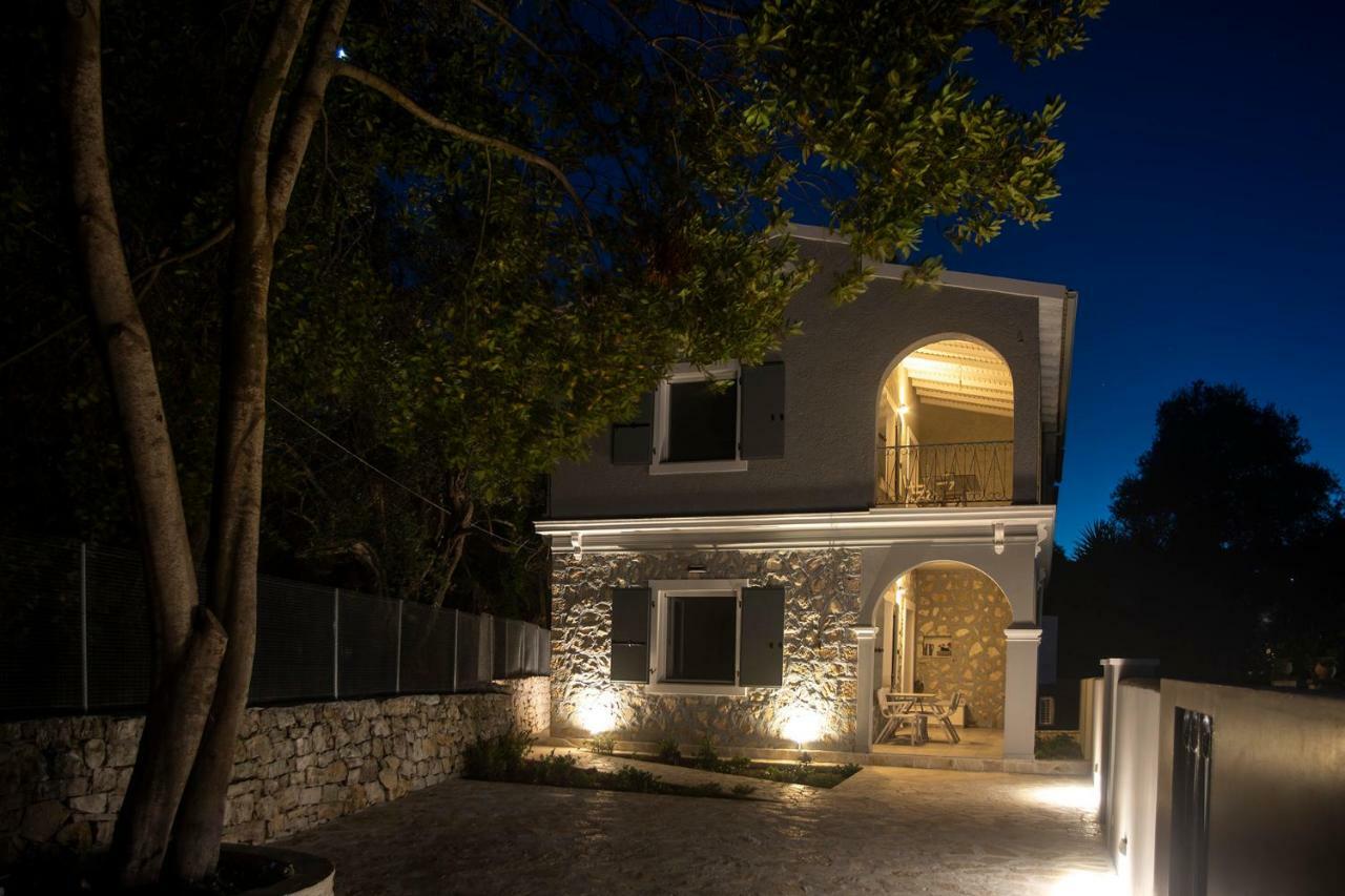 Avali Luxury Houses Gaios Exterior foto